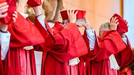 Einspruch Exklusiv: Wer Verfassungsrichter wird, geht (auch) die Kirche etwas an