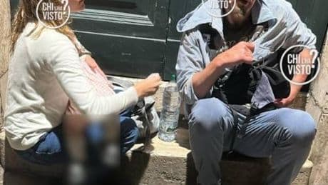 I soldi dei genitori, l'arrivo in Italia in barca, i film: tutti i misteri di Francis Kaufmann