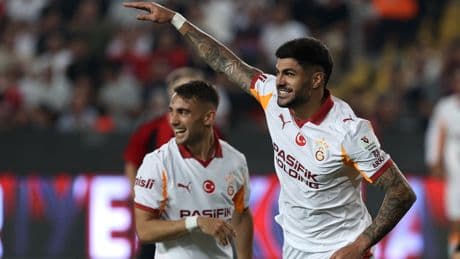 Eren Elmalı, Galatasaray formasıyla siftah yaptı