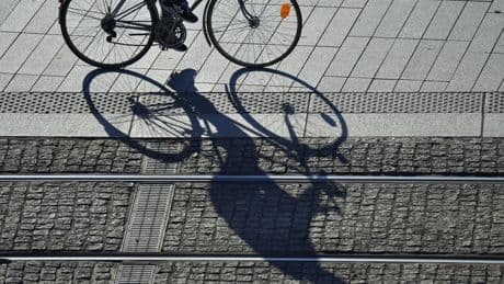 Antibes: un cycliste meurt dans un accident de la route