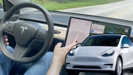 Tesla'dan dev sürpriz: Arabalara "Grok" yapay zekası geliyor! Uygulamadaki gizli ekran her şeyi ortaya çıkardı!