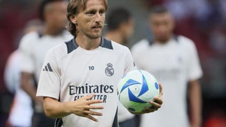 De "leyenda viviente" a "papá": las despedidas a Luka Modric