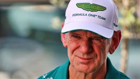 Formule 1 : «C’est inutile de se faire des illusions pour l’instant», l’ingénieur d’Aston Martin Adrian Newey refroidit la rumeur Max Verstappen