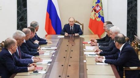 La rencontre Trump-Poutine en Alaska vue par les propagandistes russes : « L’influence du Kremlin n’a jamais semblé aussi forte »