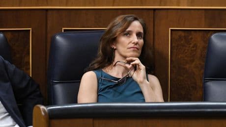 Sanidad defiende que legislar sobre la jubilación voluntaria en el Estatuto Marco va contra la Constitución