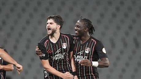 Vanspor deplasmanda geri döndü!