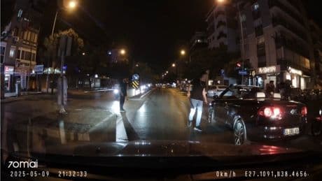 İzmir'de döner bıçaklı trafik magandası yakalandı