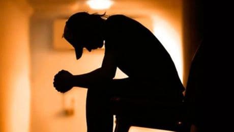 Los traumas reprimidos no existen: por qué no viste un crimen de niño y sólo lo recuerdas con 30 años