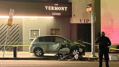 À Los Angeles, une voiture fonce dans la foule et fait “au moins 30 blessés”