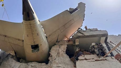 À peine sorti d'une crise profonde, Boeing de nouveau secoué par le crash du 787 d'Air India