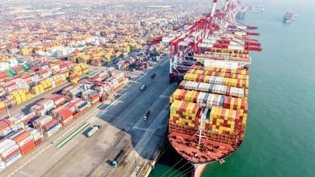 Guerre commerciale : la baisse des surtaxes entrée en vigueur entre la Chine et les États-Unis