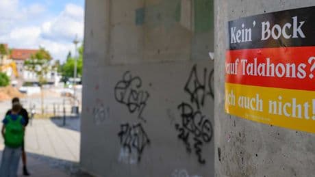 Bürgermeisterin schrieb Brandbrief zu Rechtsextremismus – jetzt fordern Demonstranten den Rücktritt