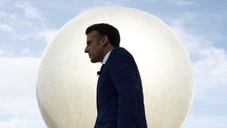 Jetzt braucht Macron das „Schaf mit fünf Beinen“