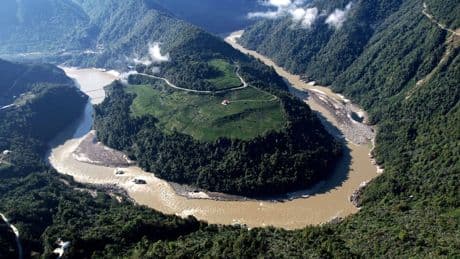 China beginnt Bau von umstrittenem Mega-Staudamm in Tibet
