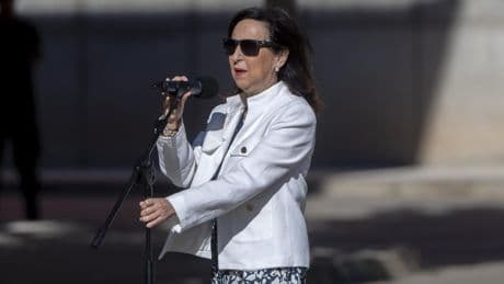 Robles se desmarca de Sánchez sobre el fiscal general: "Dimitir es una decisión personal, cada uno sabe lo que tiene que hacer"