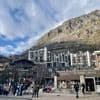 Val d’Isère, Chamonix, Annecy… Les villes touristiques des Alpes peinent à loger leur population