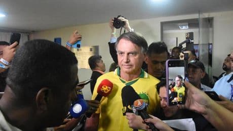 Bolsonaro enfrenta una nueva acusación por espionaje a opositores y periodistas