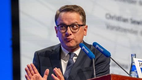 Arbeitszeit: Linnemann: "Life-Life-Balance" schafft keinen Wohlstand