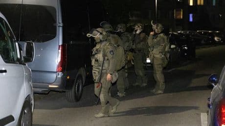Zugriff in NRW-Wohnung - Messer-Attentäter von Bielefeld gefasst!