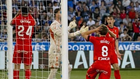 Osasuna empata en Mendizorroza y se queda a las puertas de Europa