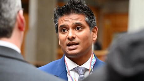 Tories unveil plans ‘Scottish first’ medical student training policy