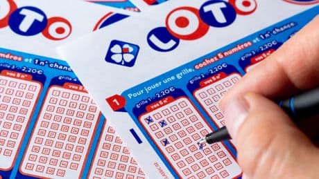 Côtes-d’Armor : une famille gagne deux fois au loto le même jour