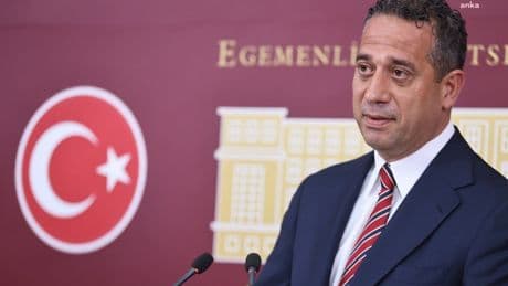 Başarır'dan Karadeniz'e tepki: "Kara paracıları savunana koltuk verdiler"
