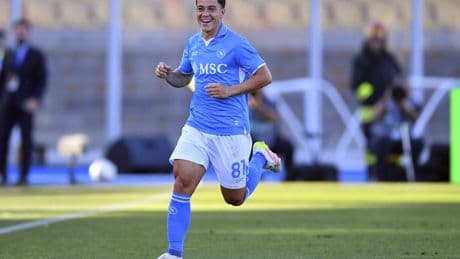 Napoli tek golle kazandı