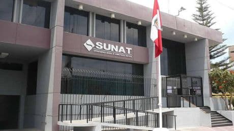 Un juzgado peruano admite una demanda para paralizar la venta de Telefónica del Perú