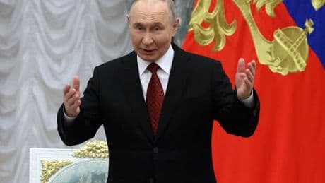 Putin's puppet makes bizarre appeal to Scotland as he mocks Starmer