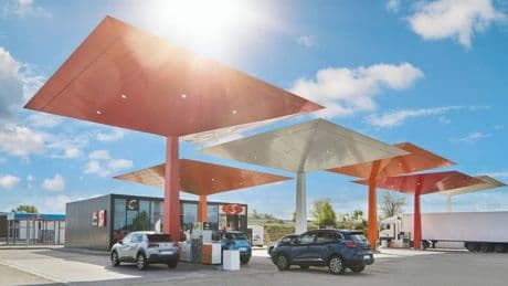 El precio de la gasolina en España, un 8% más barato que la media europea
