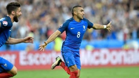 Dimitri Payet mis en examen au Brésil à la suite d’une plainte pour « violence physique et psychologique »
