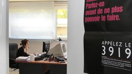 "Six fois plus d'appels" au 3919: le procès des viols de Mazan a eu un effet sur les signalements de soumission chimique