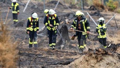 Waldbrände: Brand in Thüringen unter Kontrolle - Neue Taktik in Sachsen