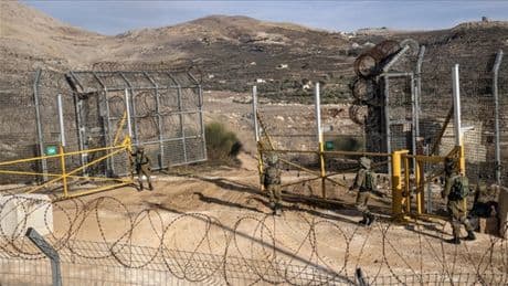 İsrail Golan Tepeleri'nde askeri üs kurdu