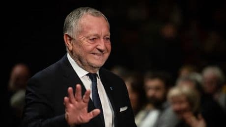 "Il est presque un synonyme de Lyon": pas encore tout à fait candidat, Jean-Michel Aulas bouscule la campagne et cible Grégory Doucet