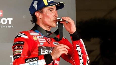 Marc Márquez domina el sábado de Catar y recupera el liderato de MotoGP