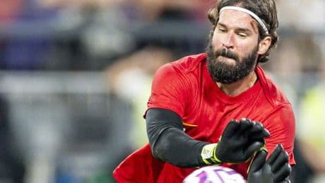 ¡Tercer jugador del Liverpool que se retira de la gira!