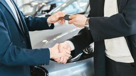 ¿Buscas un coche? Estos son los 4 mejores comparadores para elegir uno