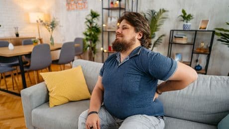 Rückenschmerzen durch Lordose: Was tun?