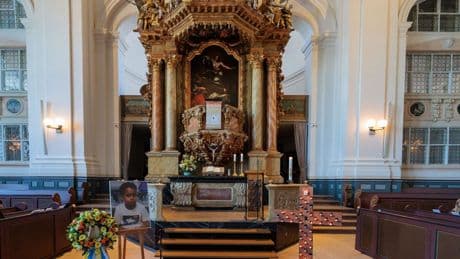 Gedenkgottesdienst: Große Anteilnahme in Weilburg nach Tod von Pawlos