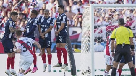 Mastantuono, elegido mejor jugador del partido entre River y Monterrey