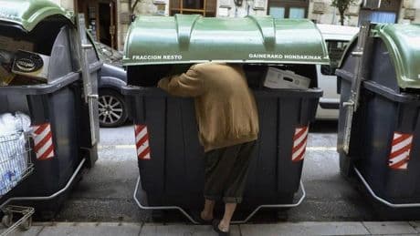 Casi 30.000 familias vascas recibieron ayudas de emergencia social el pasado año