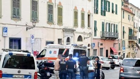 Imperia, rissa tra sei persone in pieno centro: spunta anche la catena di una bici