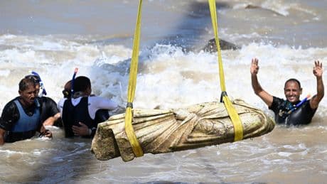Sous les eaux d’Alexandrie, des vestiges vieux de 2000 ans refont surface