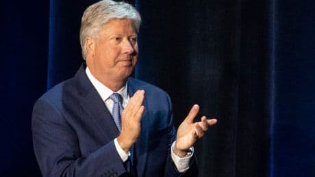 Gateway megachurch announces it is cutting services as it continues to face blowback from Robert Morris sex-abuse allegations