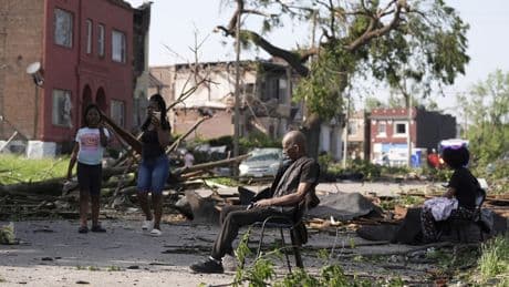 Storms leave 21 dead and Kentucky governor says toll "will likely grow"