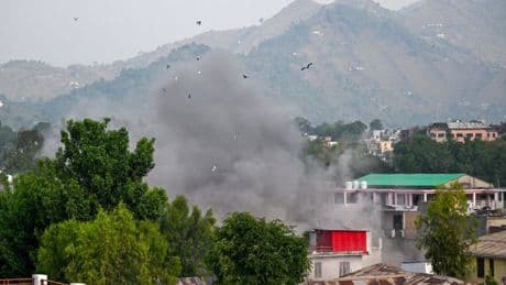 Is it safe to travel to India and Pakistan? Latest advice as flights are delayed and cancelled