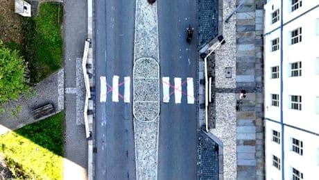 Selbst gemalter Zebrastreifen – Dresden sieht rot