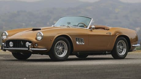 Ferrari 250 California e Lada Niva, i due volti del collezionismo nell'asta del 15 e 16 agosto a Pebble Beach